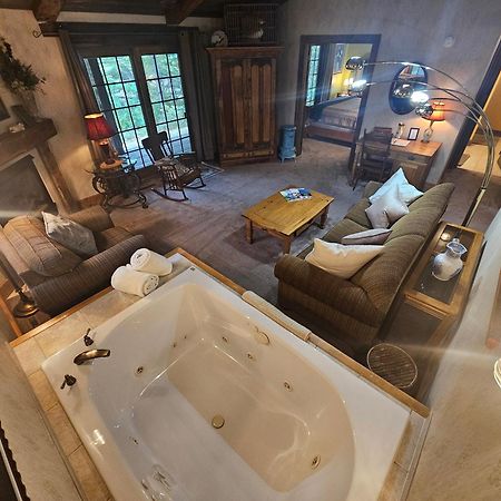 Chanticleer Cabins Sturgeon Bay Bagian luar foto