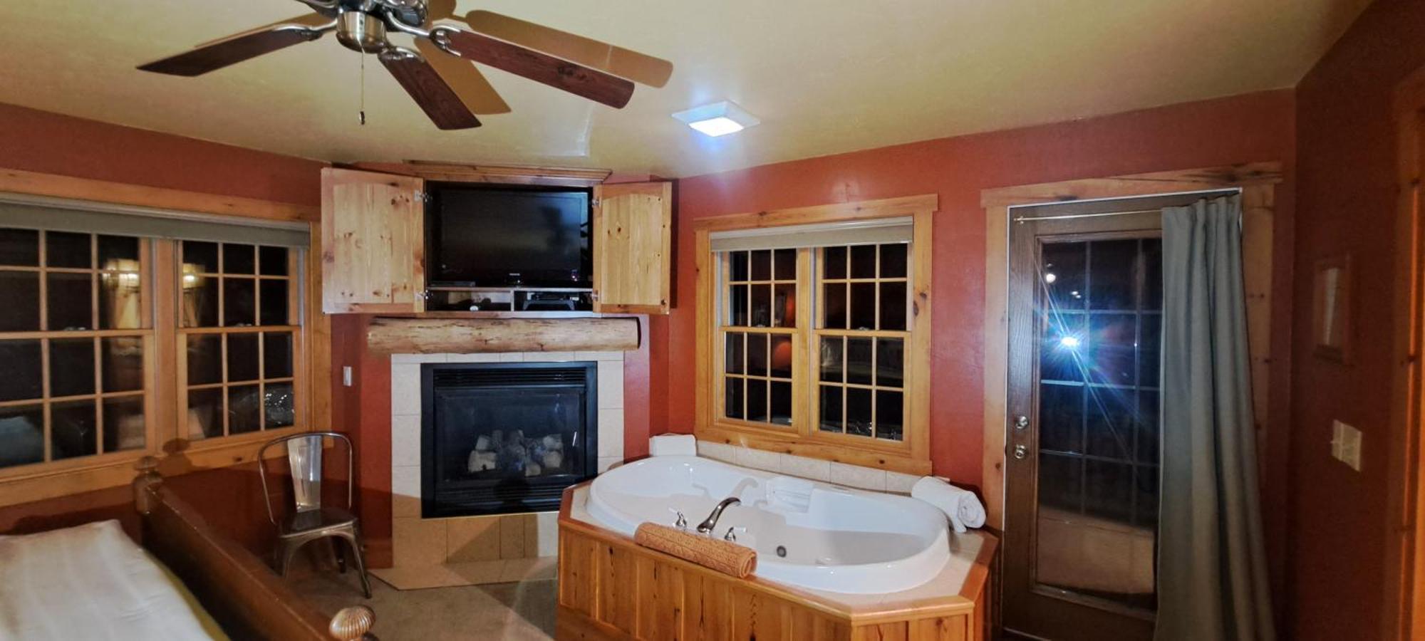 Chanticleer Cabins Sturgeon Bay Bagian luar foto