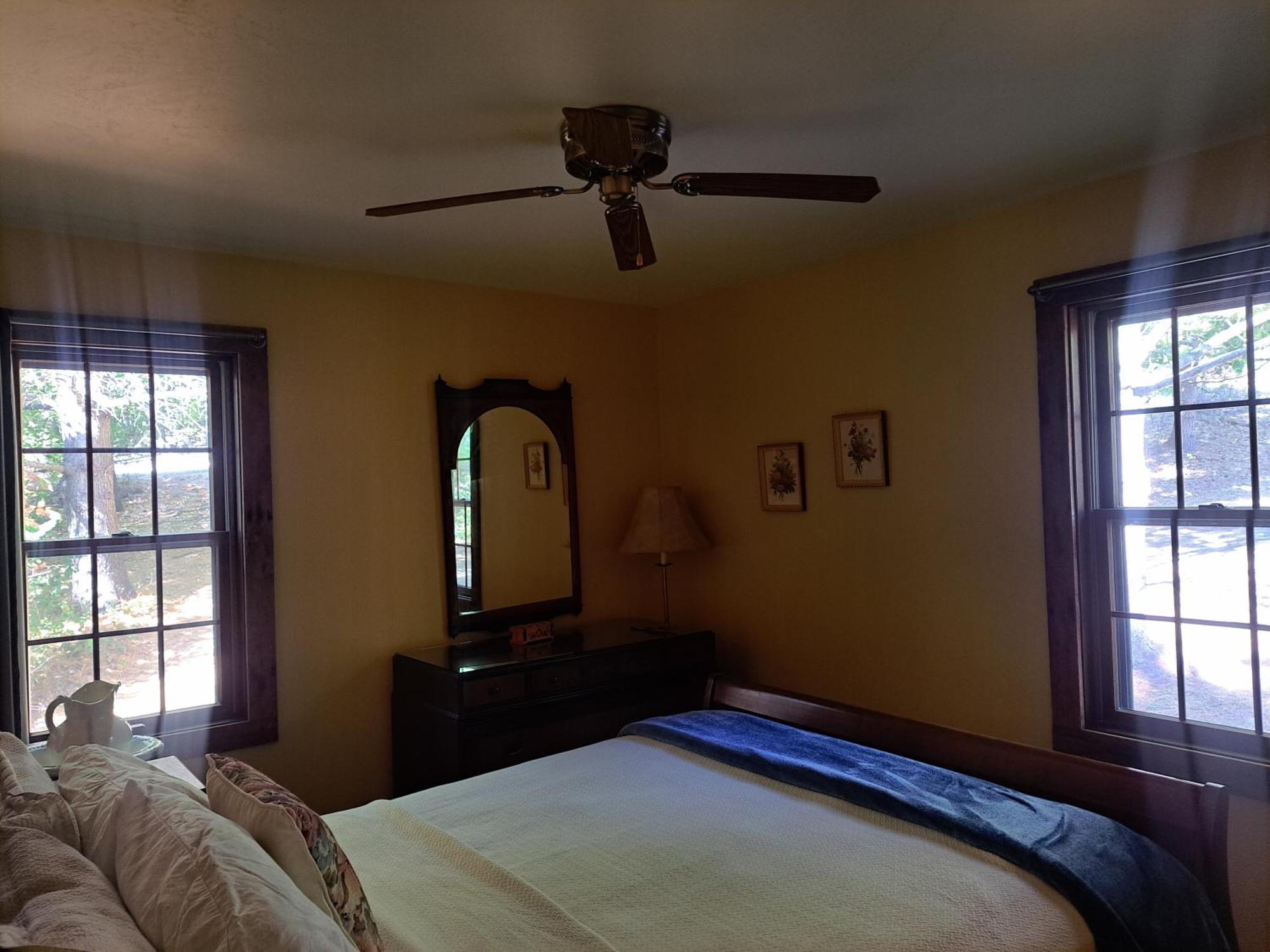 Chanticleer Cabins Sturgeon Bay Bagian luar foto