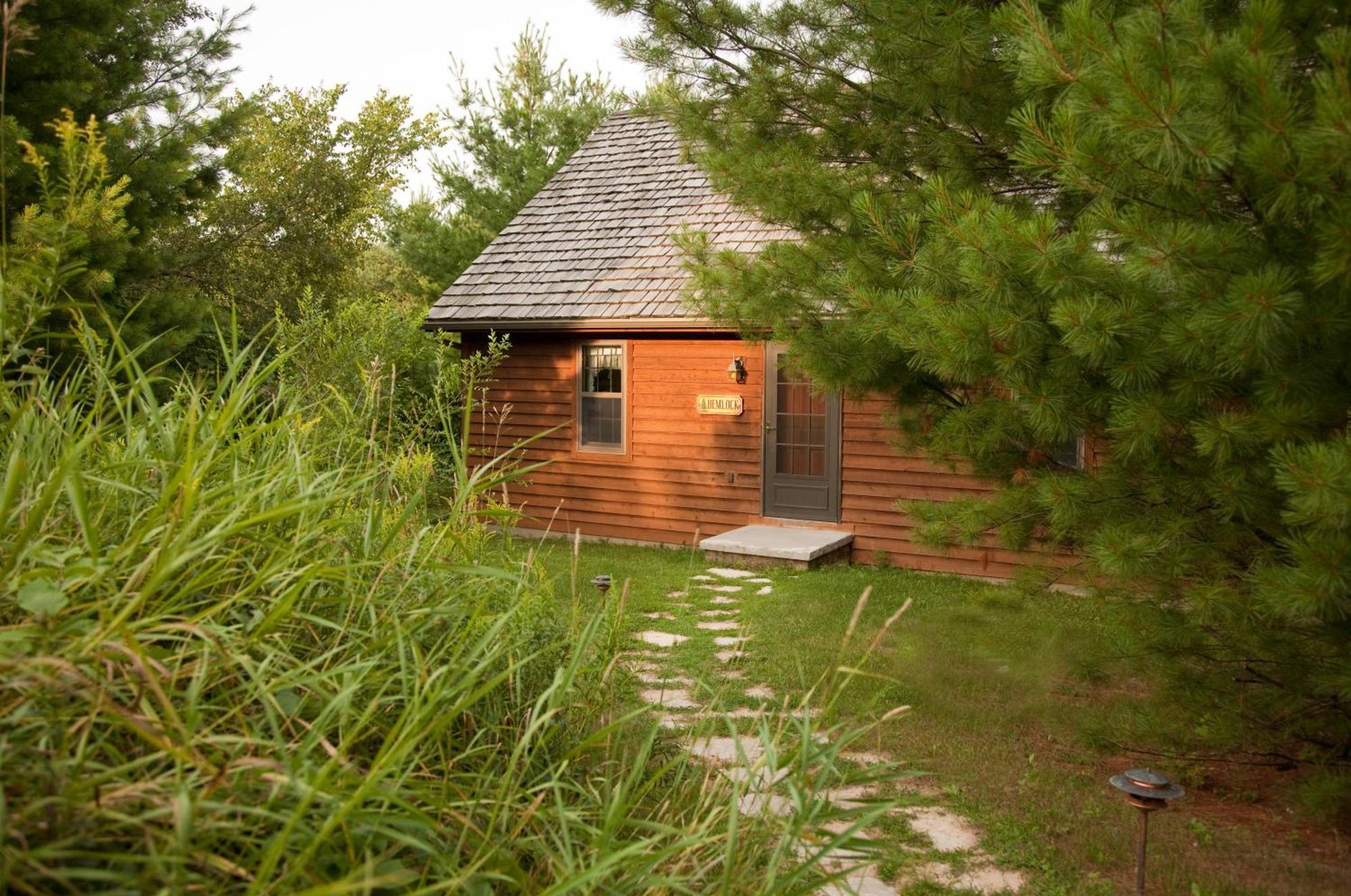 Chanticleer Cabins Sturgeon Bay Ruang foto
